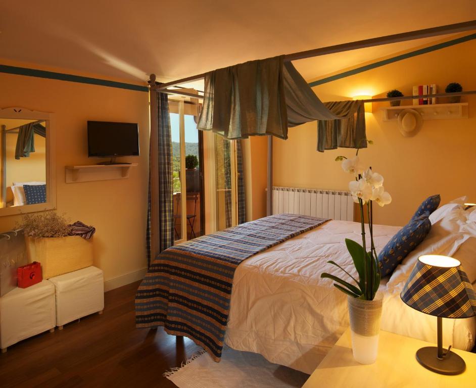 La Fontanella 3*